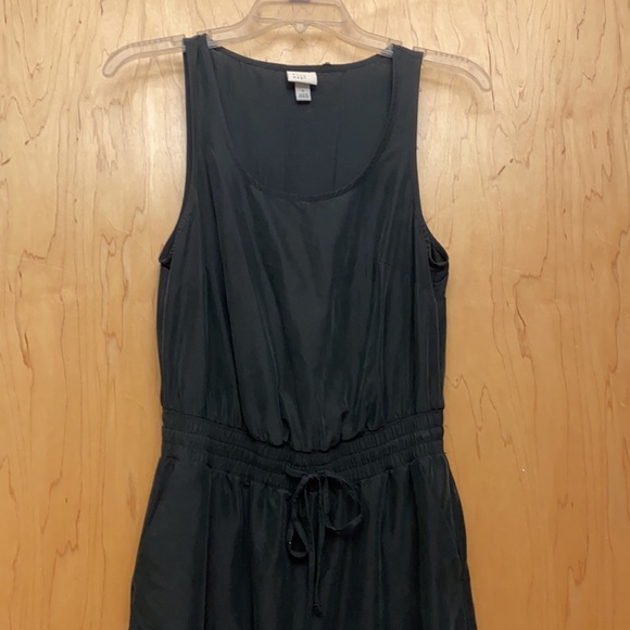 Dress - Picture 2 of 6